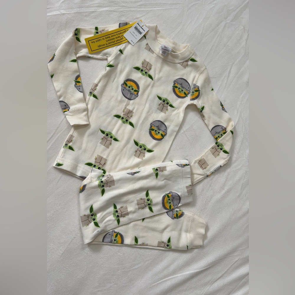 Hanna Anderson 4 Pajama Set